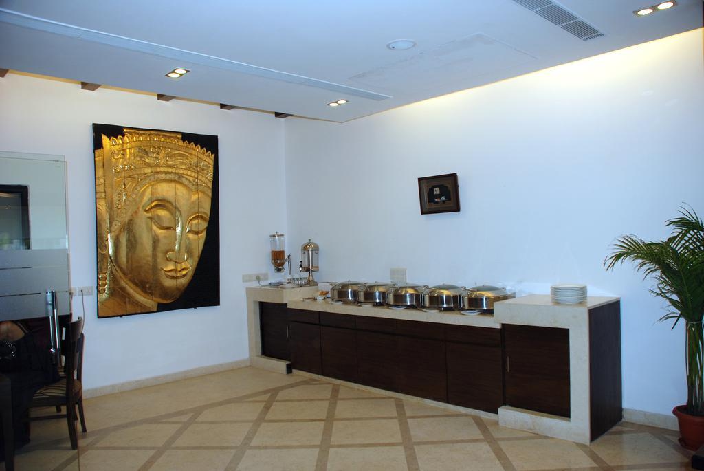 Jht Hotels Нью-Дели Экстерьер фото